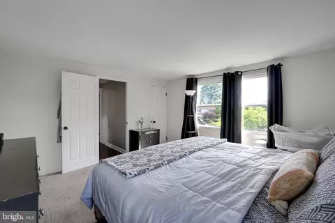 Bedroom - 4727 Ramsgate Ln, Bowie, MD 20715 photo 4 of 10