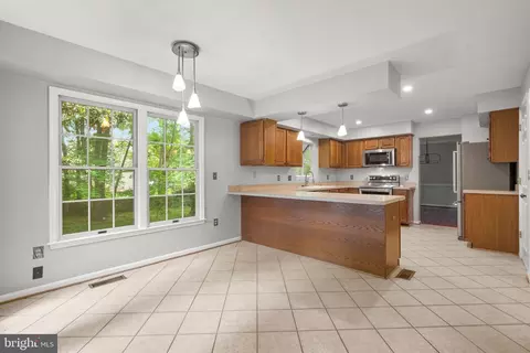 14826 Pepper Tree Dr, Bowie, MD 20721 photo 19