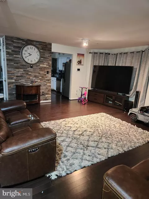 Other - 7701 Beall Rd, Laurel, MD 20707 photo 4 of 10