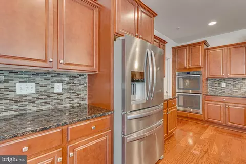 Kitchen - 6401 Oglethorpe Mill Dr, Brandywine, MD 20613 photo 6 of 6