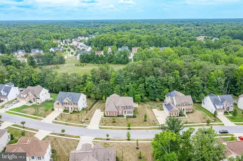 View/Area - 6401 Oglethorpe Mill Dr, Brandywine, MD 20613 photo 8 of 9