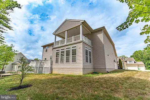 Exterior - 6401 Oglethorpe Mill Dr, Brandywine, MD 20613 photo 4 of 8