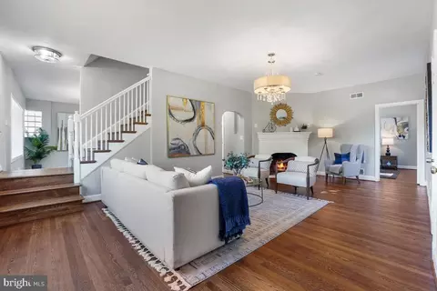 6600 Queens Chapel Rd, University Park, MD 20782