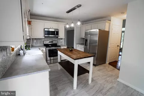 4808 Briercrest Ct, Bowie, MD 20720 photo 8