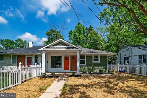 2011 Barlowe Pl, Hyattsville, MD 20785