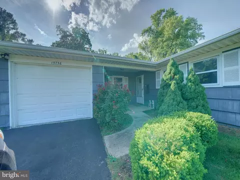 Exterior - 15736 Pointer Ridge Dr, Bowie, MD 20716 photo 11 of 15