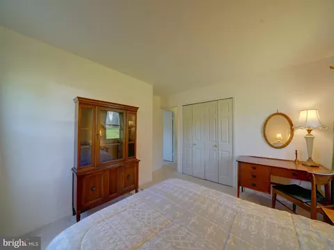 Bedroom - 15736 Pointer Ridge Dr, Bowie, MD 20716 photo 7 of 12