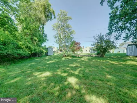Exterior - 15736 Pointer Ridge Dr, Bowie, MD 20716 photo 15 of 15