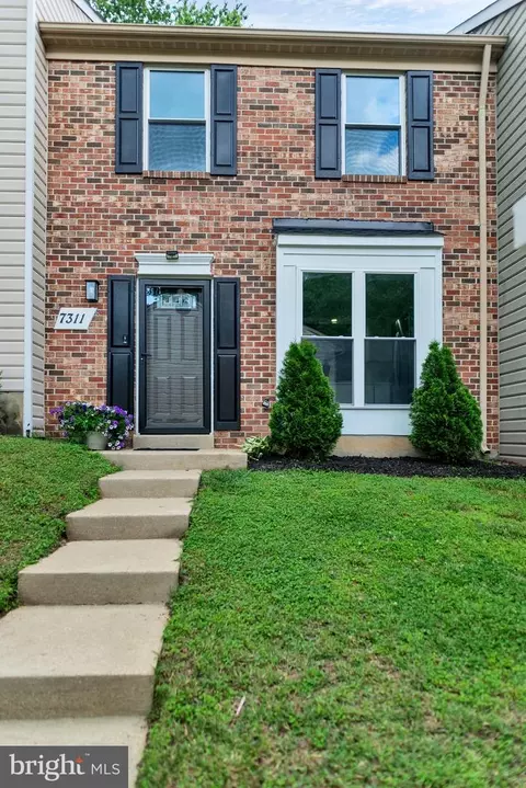 7311 Shady Glen Ter, Capitol Heights, MD 20743