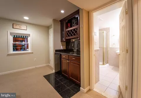 Entry Way - 8901 Jupiter Rd, Laurel, MD 20708 photo 5 of 7