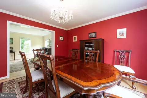 Dining - 8901 Jupiter Rd, Laurel, MD 20708 photo 1 of 2