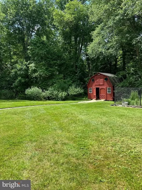 Exterior - 8901 Jupiter Rd, Laurel, MD 20708 photo 2 of 12