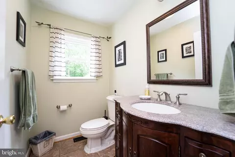 Bath - 8901 Jupiter Rd, Laurel, MD 20708 photo 2 of 9