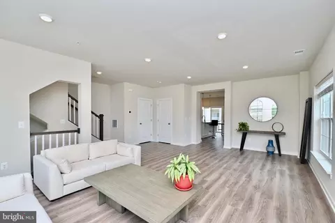 Living - 9710 Vang Dr, Lanham, MD 20706 photo 3 of 5