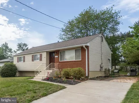 105 Kerby Pkwy, Fort Washington, MD 20744