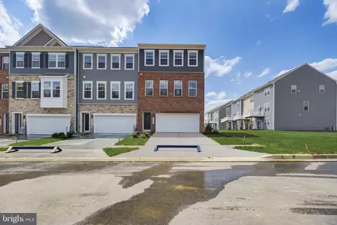 11815 Wynnifred Pl, Glenn Dale, MD 20769