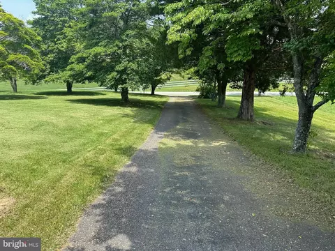 17101 Magruders Ferry Rd, Brandywine, MD 20613