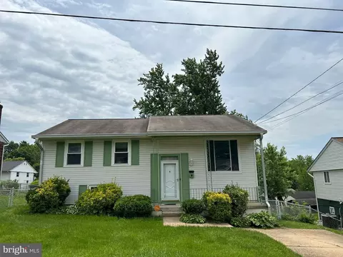 7907 Cawker Ave, Glenarden, MD 20706