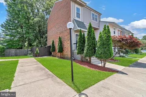 6410 Whitwell Ct, Fort Washington, MD 20744