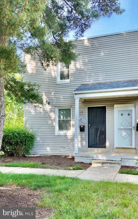 2800 Iverson St #85, Temple Hills, MD 20748