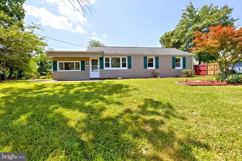 6607 Peaceful St, Clinton, MD 20735