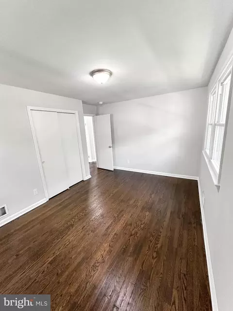 5306 Barker Pl, Lanham, MD 20706 photo 9