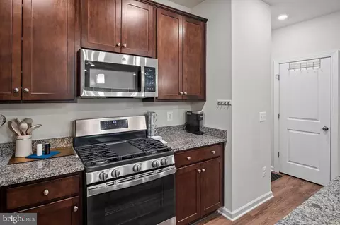 9608 Block St #307, Lanham, MD 20706 photo 12