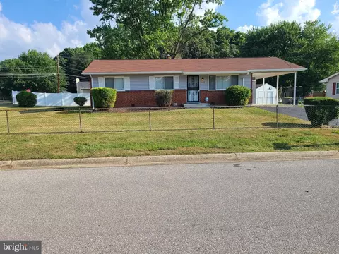 8000 Boundary Dr, District Heights, MD 20747