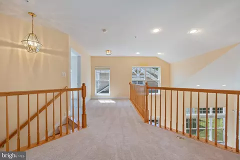 Entry Way - 13130 Brooktree Ln, Laurel, MD 20707 photo 4 of 4