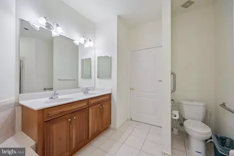 Bath - 13130 Brooktree Ln, Laurel, MD 20707 photo 2 of 2