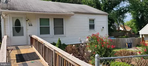 615 Elfin Ave, Capitol Heights, MD 20743