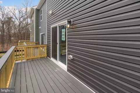 6502 Bullrush Ct, Clinton, MD 20735 photo 2