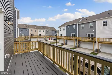6502 Bullrush Ct, Clinton, MD 20735 photo 3
