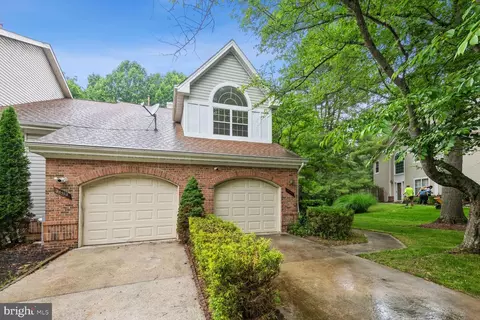 16122 Parklawn Pl, Bowie, MD 20716