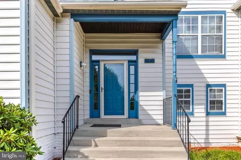 7636 Seans Ter, Lanham, MD 20706 photo 3