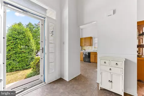 7636 Seans Ter, Lanham, MD 20706 photo 24