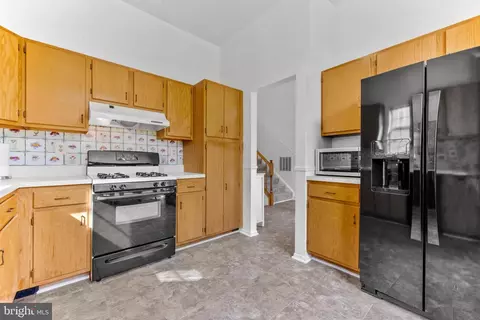 7636 Seans Ter, Lanham, MD 20706 photo 21