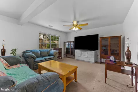 7636 Seans Ter, Lanham, MD 20706 photo 31