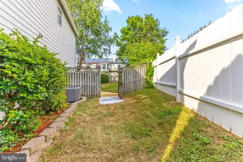 7636 Seans Ter, Lanham, MD 20706 photo 57