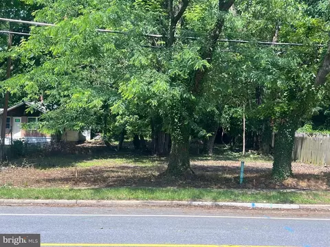 4810 Leroy Gorham Dr, Capitol Heights, MD 20743
