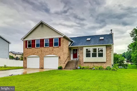 Exterior - 1301 Wesley St, Glenarden, MD 20706 photo 7 of 8