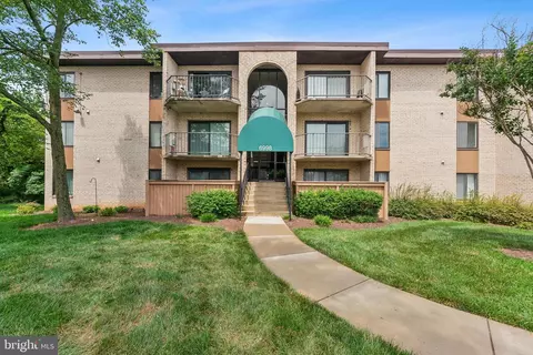 6998 Hanover Pkwy #400, Greenbelt, MD 20770