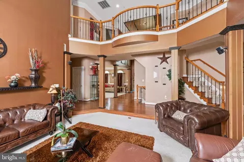 9924 Oxbridge Way, Bowie, MD 20721
