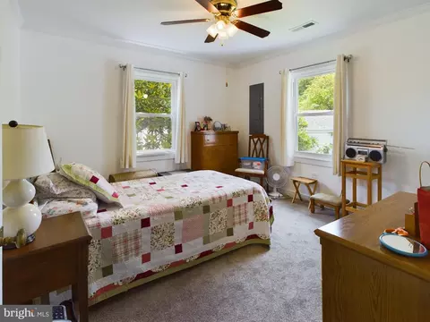 Bedroom - 902 Carroll Ave, Laurel, MD 20707 photo 5 of 6
