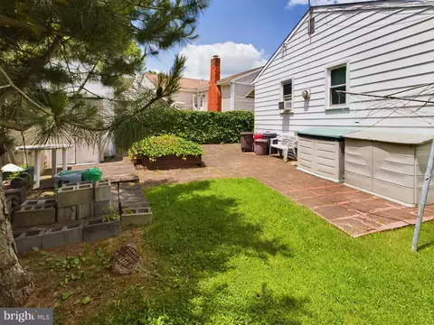 Exterior - 902 Carroll Ave, Laurel, MD 20707 photo 5 of 7