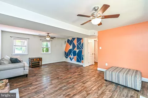 12917 Windbrook Dr, Clinton, MD 20735 photo 24