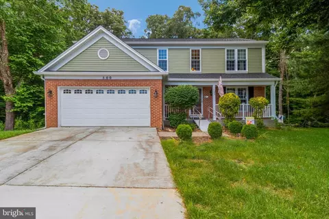 500 Dobbin Ct, Accokeek, MD 20607