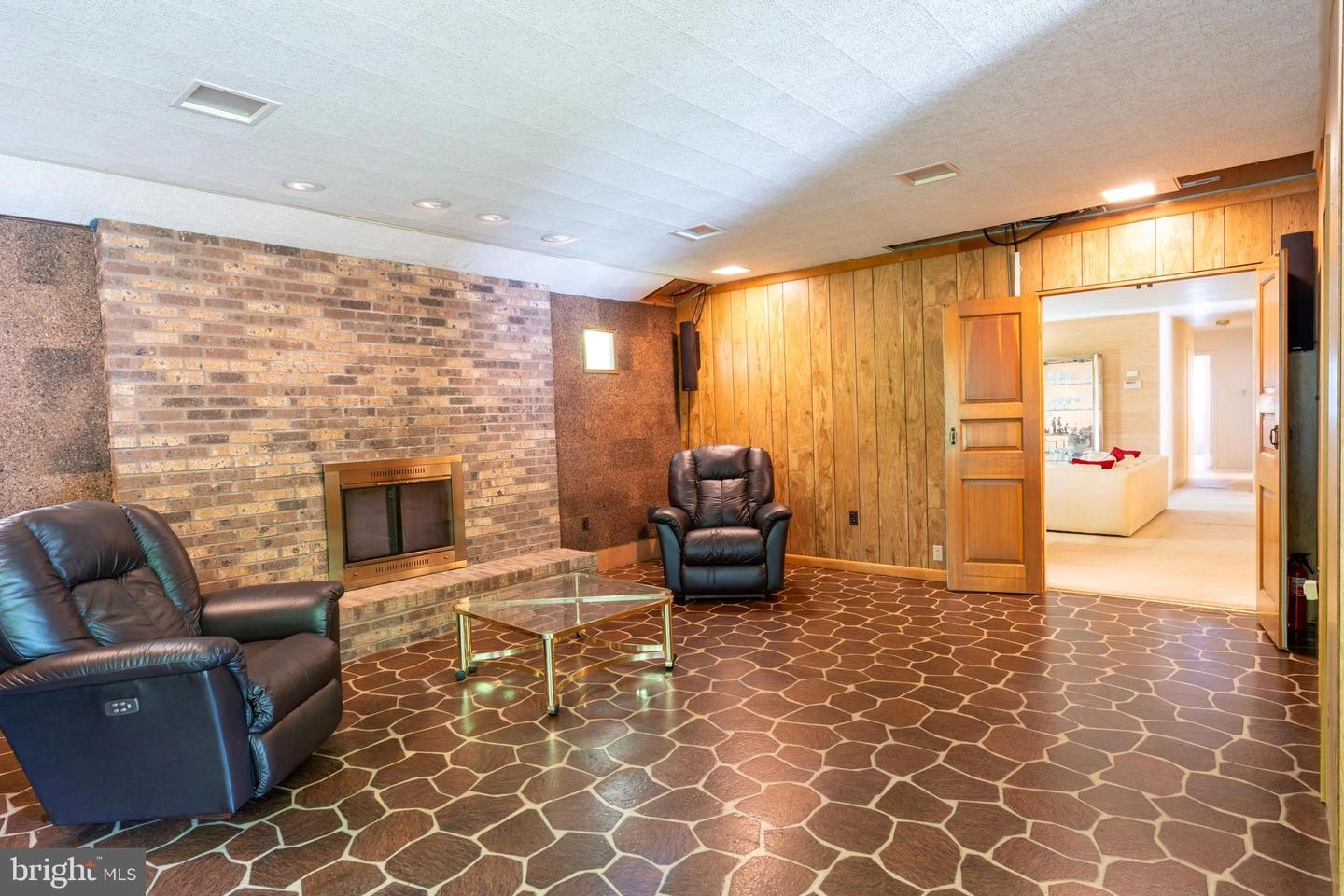 Living - 4204 Yarnell Ct, Bowie, MD 20715 photo 4 of 4