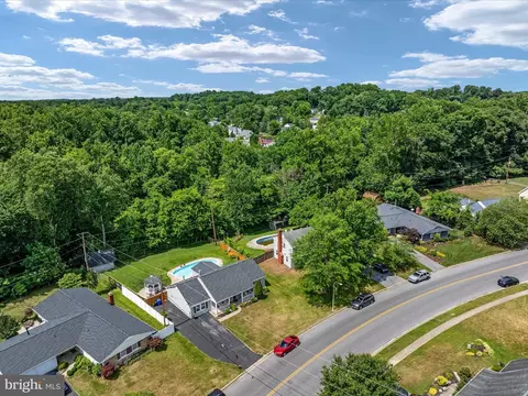 15746 Pointer Ridge Dr, Bowie, MD 20716 photo 43