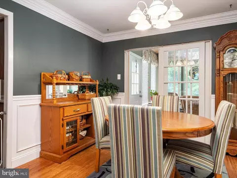 15746 Pointer Ridge Dr, Bowie, MD 20716 photo 16